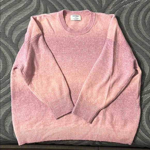 Old Navy Sweaters - Old Navy Women’s Crewneck Sweater in Pink/Purple Ombre